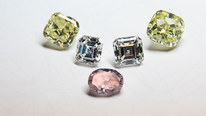 Dystra utsikter för diamantbranschen - diamanter-700_binary_6968571.jpg