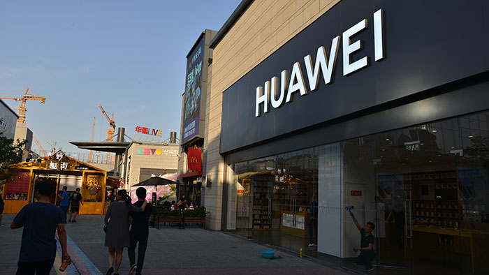 Justitiekanslern vill lämna ut hemliga uppgifter till Huawei - huawei-700_binary_6962160.jpg