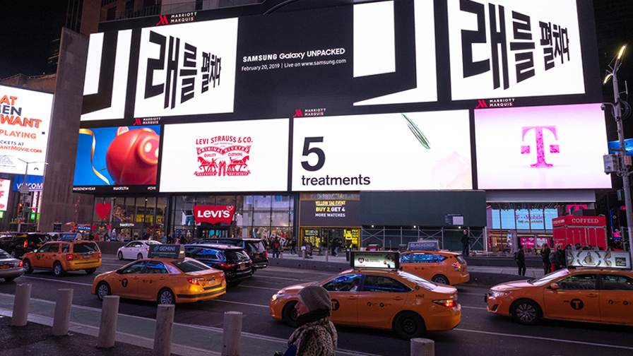 Samsungs tio år av mobil innovation - nyc_binary_6947987.png