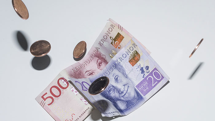 Estniska FI fortsätter utreda banker för penningtvätt - pengar-700_binary_6952391.jpg