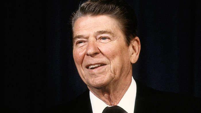 Den stora dansen kring guldkalven - ronald-reagan-700_binary_6964326.jpg