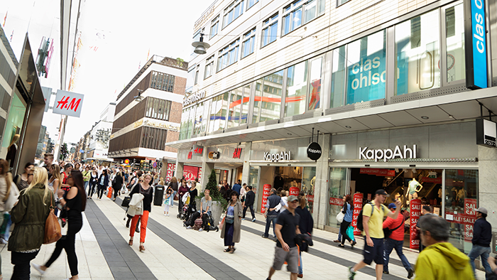 Fysisk butikshandel växer i Sverige - shopping-affarsvarlden-700_binary_6869663.png