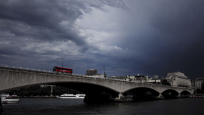 Storbritanniens BNP stiger mindre än väntat - storm-london-700_binary_6968223.jpg