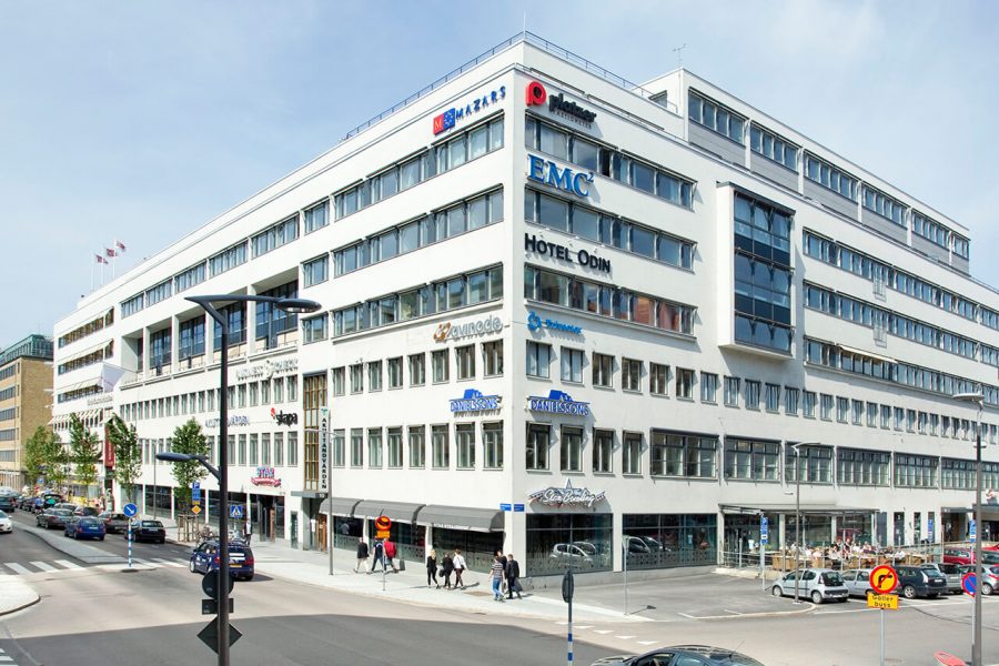 Handelsbanken sänker fastighetstrio - Platzer