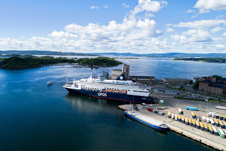 Rederi rusar på höjd prognos - dfds-900