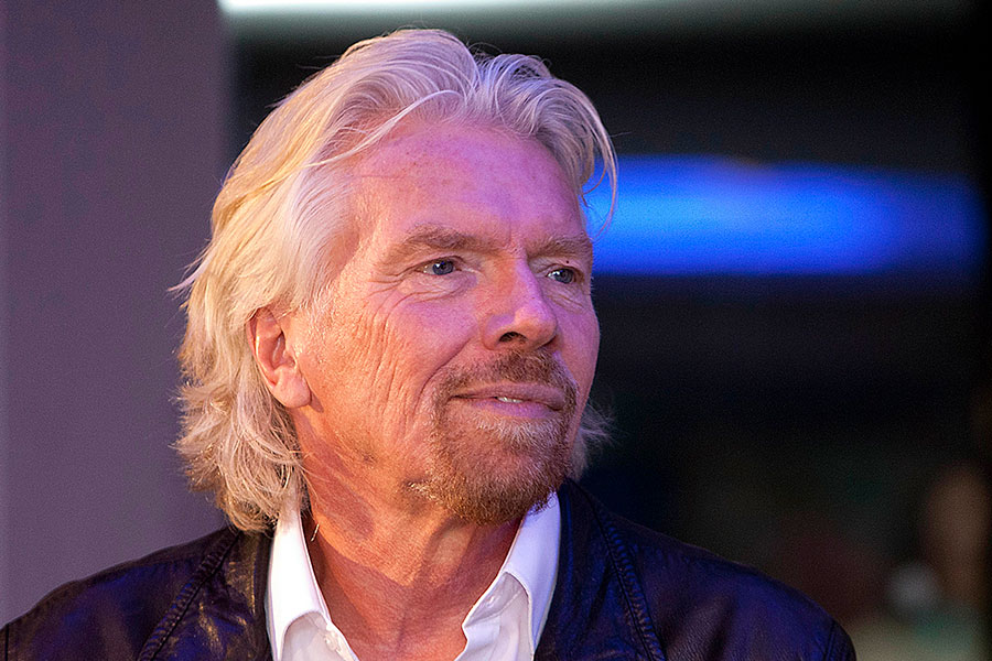 Nytt aktieras för Virgin Galactic – ägare vill dumpa aktier i bolaget - richard-branson-900