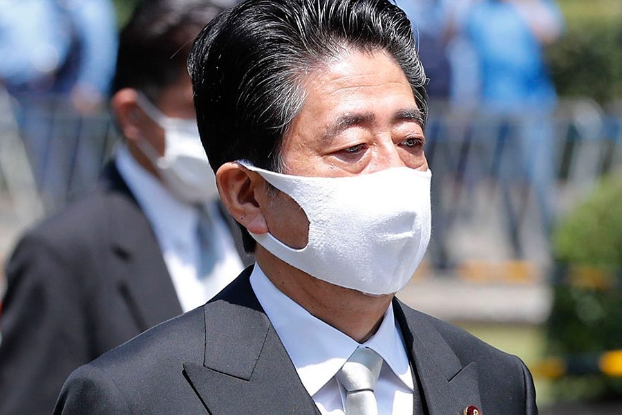 Japans premiärminister Shinzo Abe avgår – Tokyobörsen faller - shinzo-abe-900