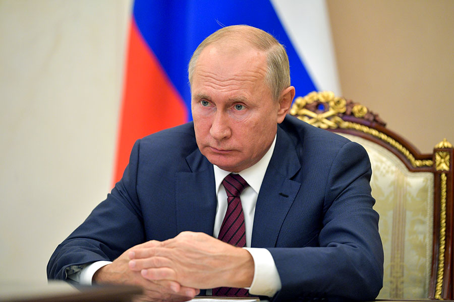 Kreml: Nonsens att Putin är sjuk och har Parkinsons - putin-900
