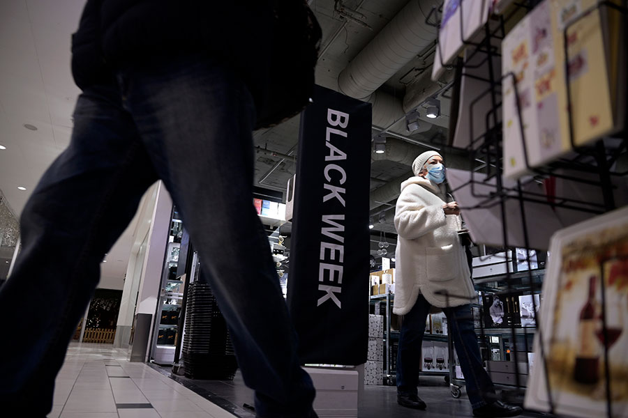 Störst omsättningsminskning inom handeln - black-week-handel-900