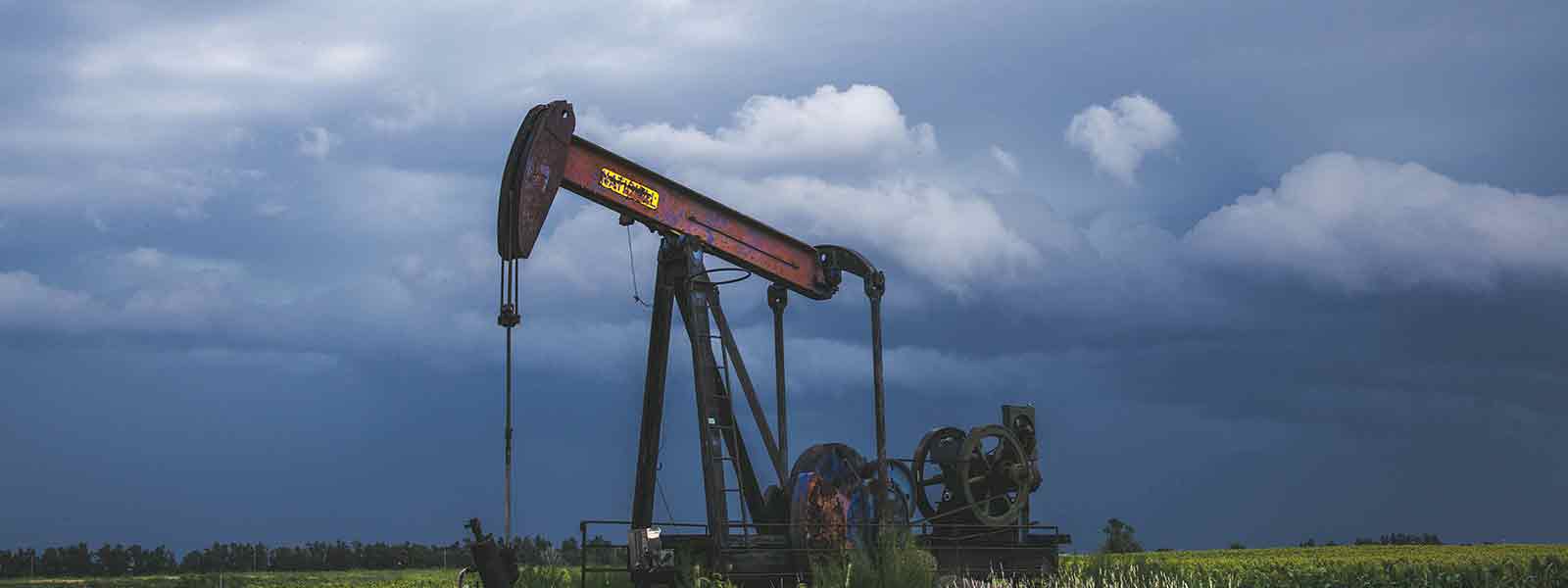 Oljan över 60 dollar efter historisk dipp - olja-1600