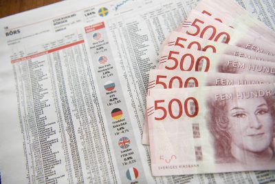 Miljonärerna köper Investor och SBB i börsfallet