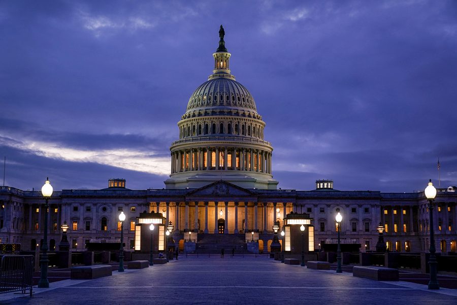 Republikanerna går med på att temporärt höja USA:s skuldtak - Congress Debt