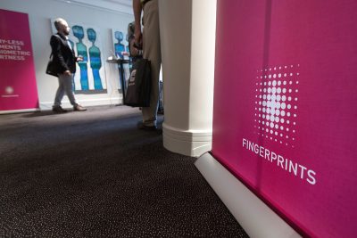 Fingerprint Cards tar in pengar – kapitalanskaffning i pressat läge?