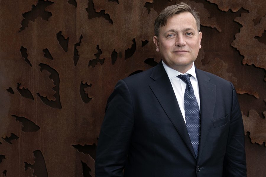 Mattias Persson, Swedbank. Swedbank tror på en räntehöjning 2023.