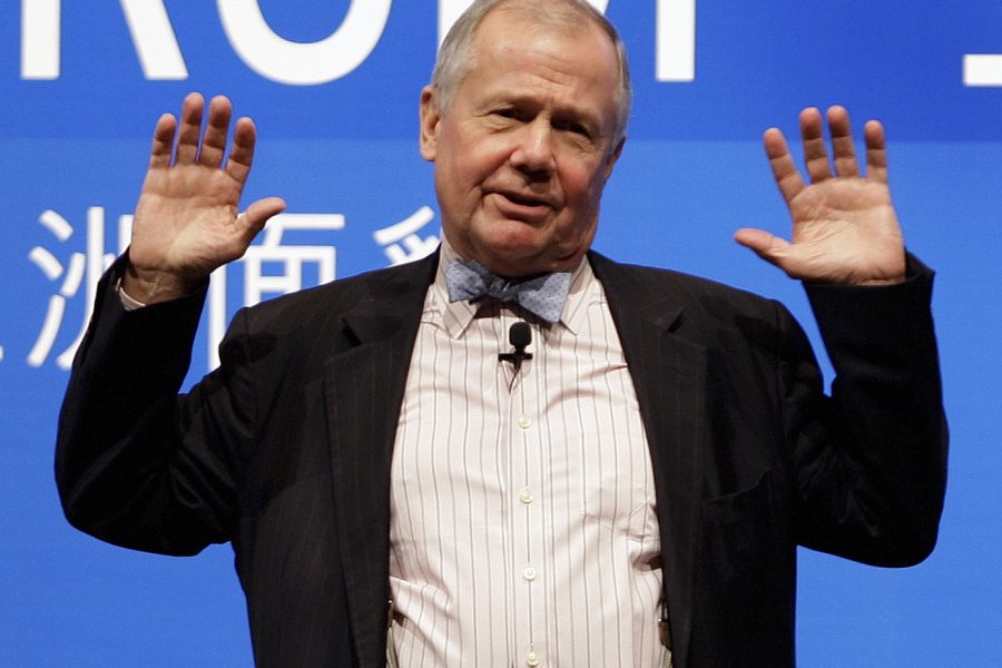 Kända investeraren Jim Rogers varnar för tillgångsbubbla – har sålt aktier - Jim Roger