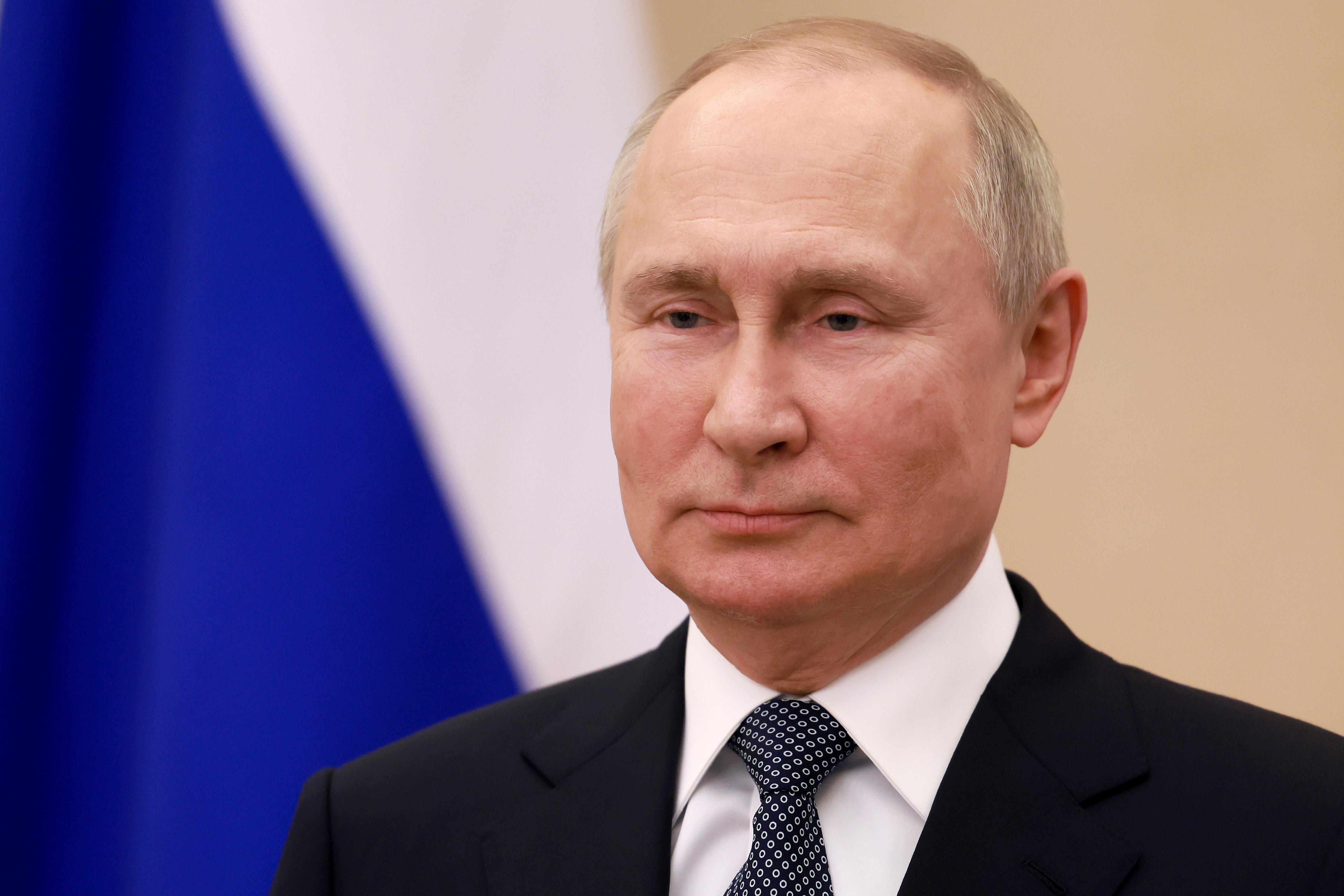 Ryssland varnar för "oundviklig" konflikt om Nato skickar trupper till Ukraina