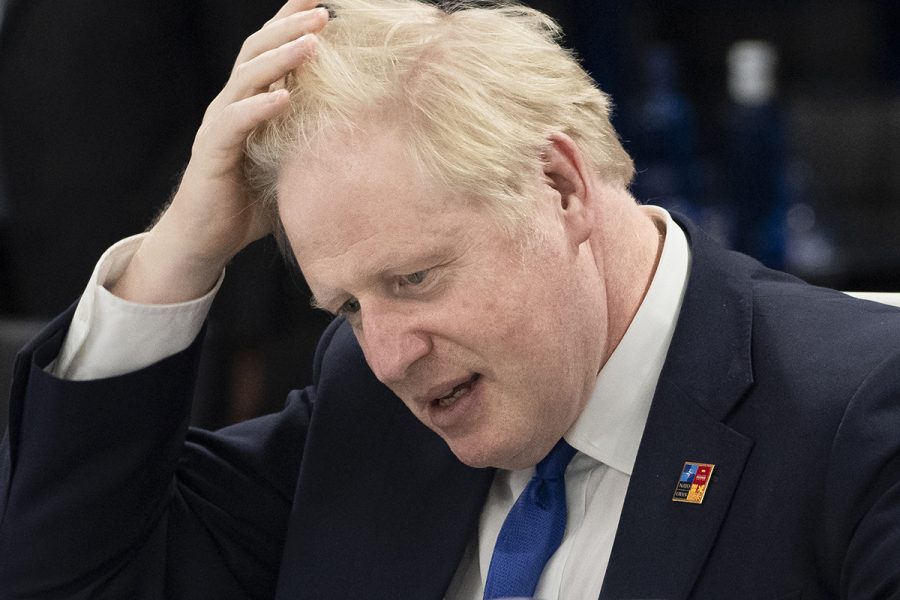 Nya finansministern kräver att Johnson avgår - Spain NATO Summit