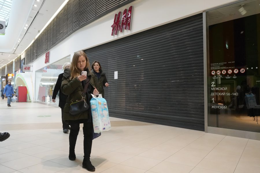 H&M letar efter köpare till sin ryska verksamhet - Russia Economy