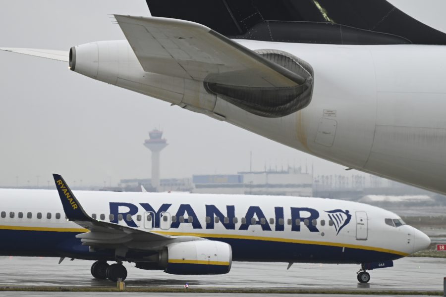 Ryanair rapporterar högre vinst än väntat - Germany Ryanair