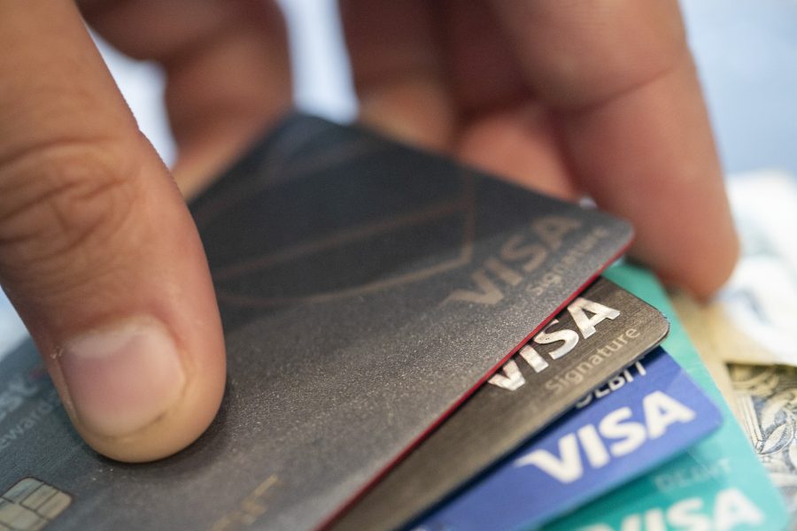 Kreditkortsskulderna i USA stiger med 13 % – högsta ökningen på över 20 år - Kreditkort