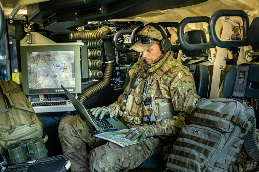 Mildef får order från FMV värd 45 miljoner - MILDEF-press-soldier-inside-vehicle