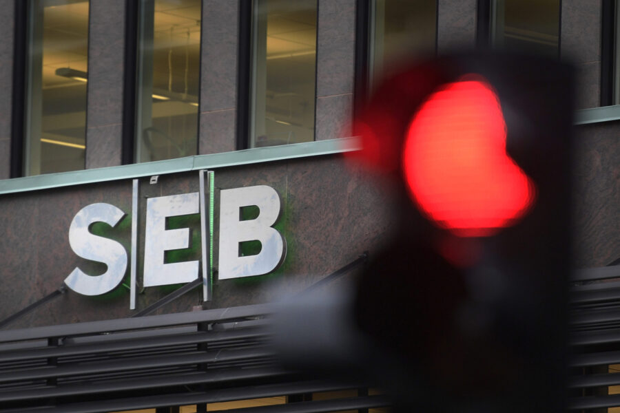 SEB och Swedbank kan drabbas av skattesmäll i Baltikum - SEB