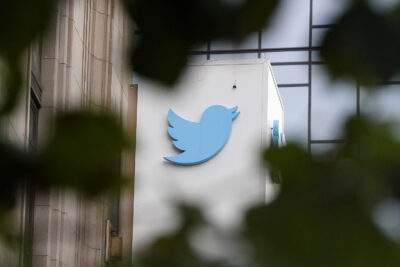 Twitter säger adjö till den blåa fågeln - byter namn till X.com