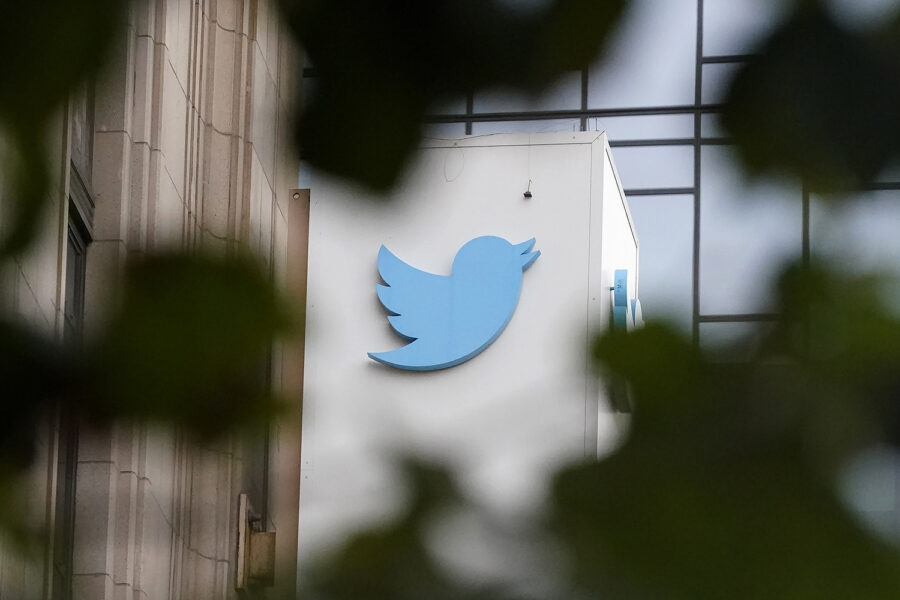 Twitter säger adjö till den blåa fågeln – byter namn till X.com - Musk Twitter Jet Tracker