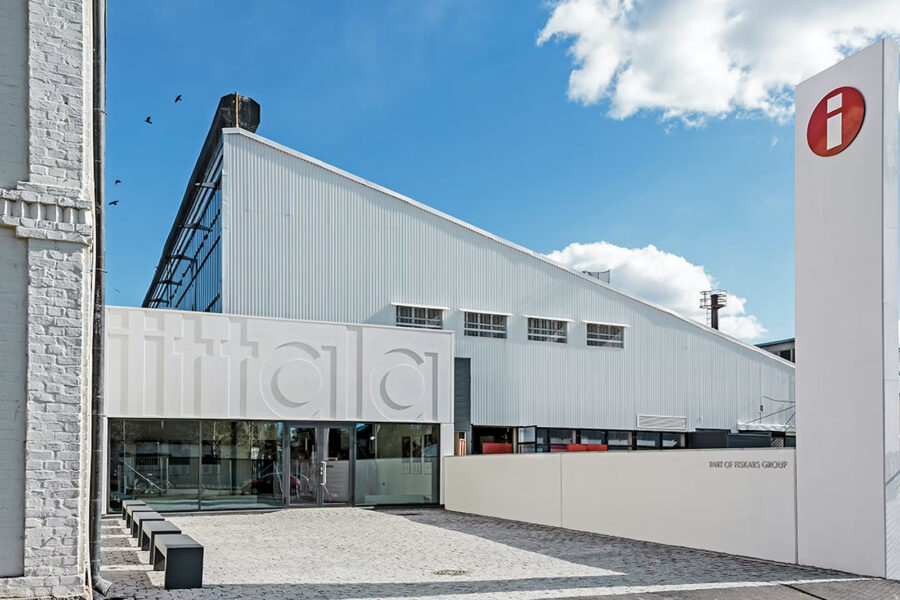 Fiskars vill dra ned vid Iittala-fabriken och stänga butiker - Iittala fabrik