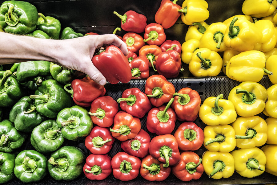 Matpriserna skenar – paprika upp 26% i februari - PARADISET