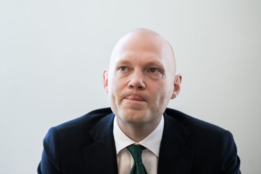 Regeringen presenterar nytt förbud mot spel på kredit - Affärsvärlden, Niklas Wykman (M), finansmarknadsminister
