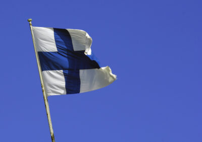 FINSKA FLAGGAN