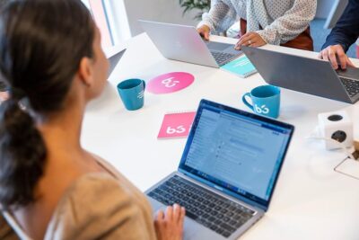 B3 Consultings finanschef slutar efter vinstvarning
