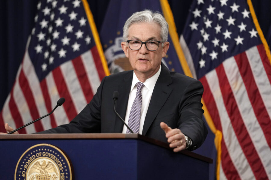 Wall Street föll efter att Fed flaggat för en till höjning - Federal Reserve