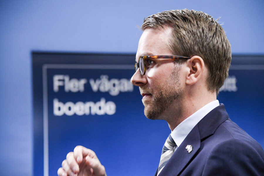 Regeringen vill att fler ska få möjlighet att äga sitt boende - WEB_INRIKES