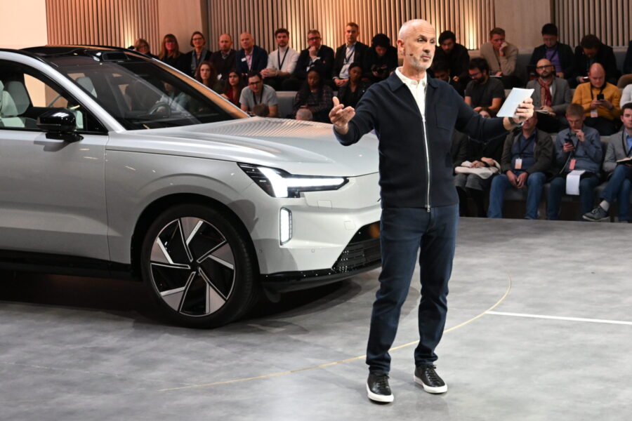 Volvo Cars skjuter fram produktionen av modellen EX90 - WEB_INRIKES
