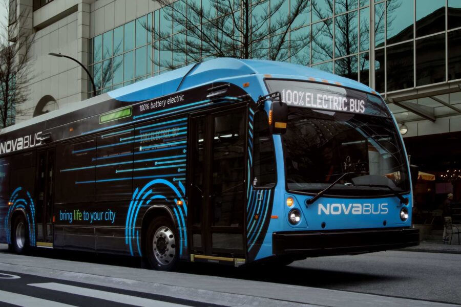 Volvo lägger ner bussproduktionen i USA – tar miljardsmäll - Volvo