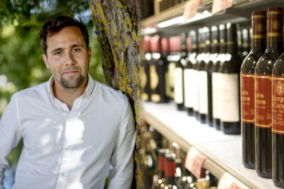 BENJAMIN DOUSA