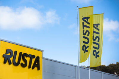 Rusta till börsen - kan noteras före årsskiftet
