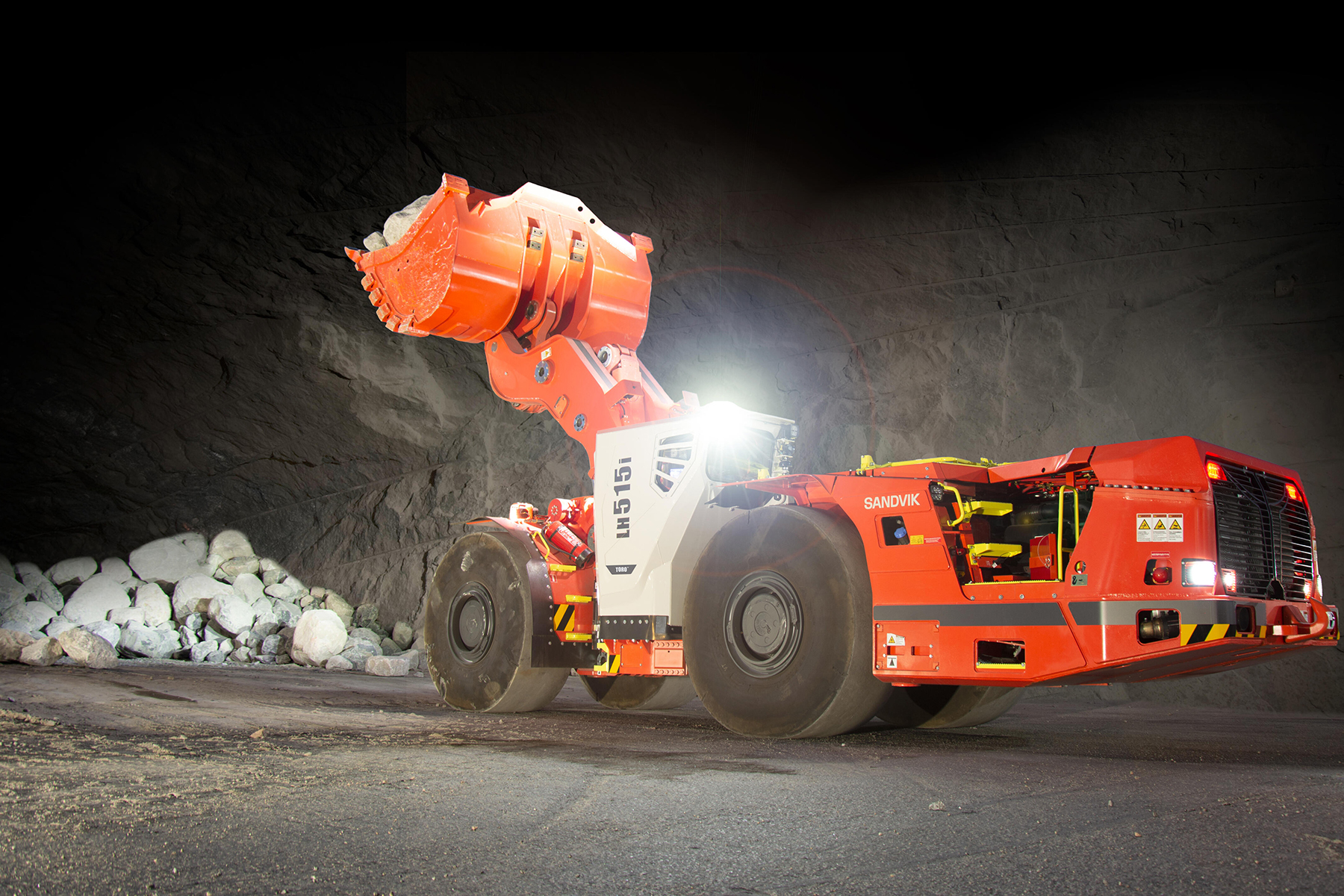 Industrivärden köper aktier för 206 miljoner i Sandvik