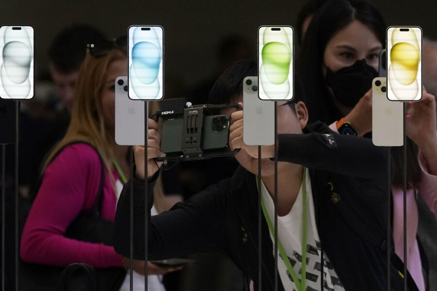 Apple har leveranstider på 4-5 veckor för nya Iphone 15 Pro Max i Kina - Apple Event