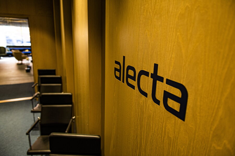 Alecta skriver ner värdet i Heimstaden Bostad med 12,7 miljarder - ALECTA