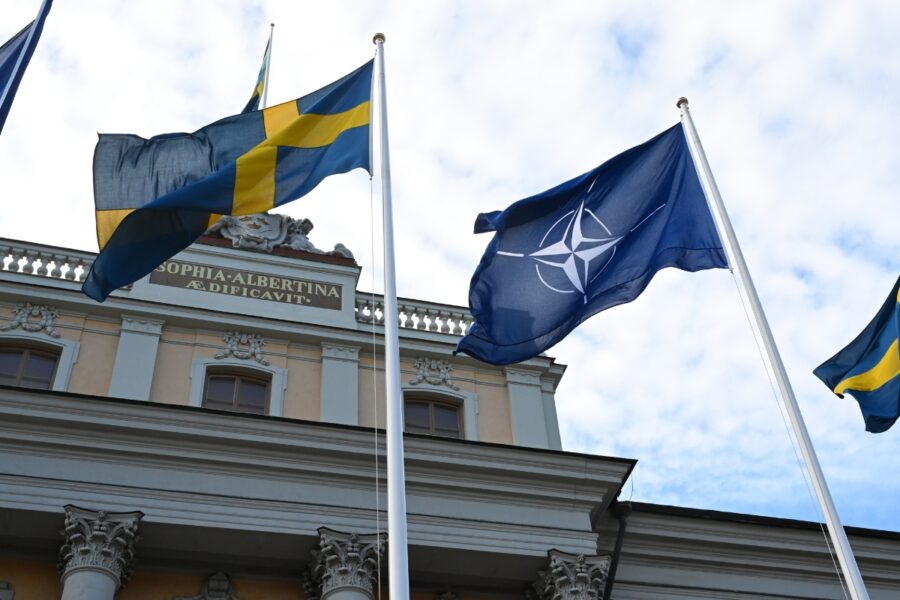 Blinken övertygad om att Sveriges Nato-ansökan gör framsteg - Nato