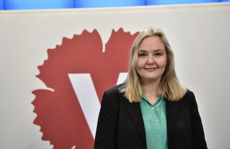 Ida Gabrielsson (V) är nya ekonomisk-politiska talespersonen för Vänsterpartiet.