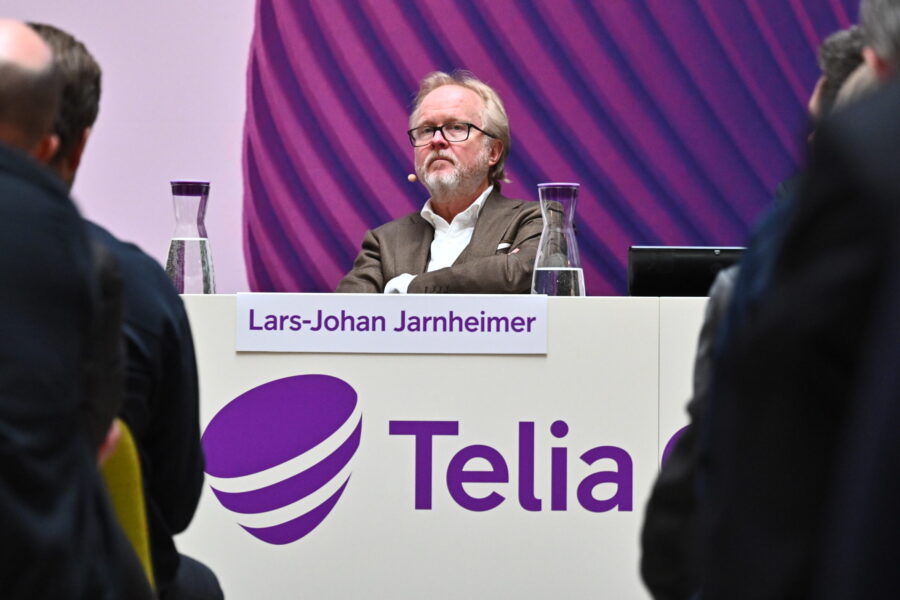 Telia väntas dela ut 2 kronor per aktie - WEB_INRIKES