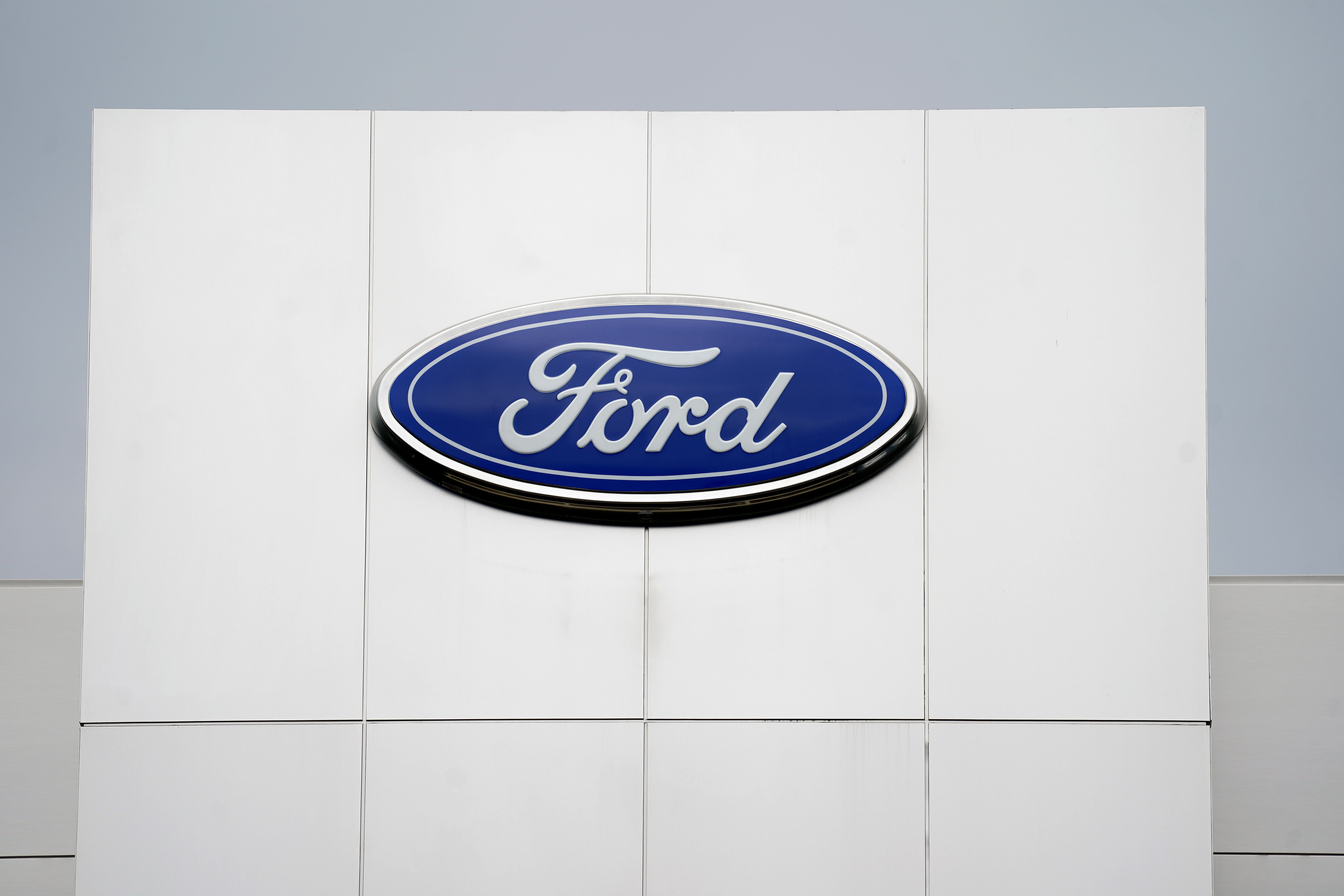 Ford återkallar133 000 fordon i USA