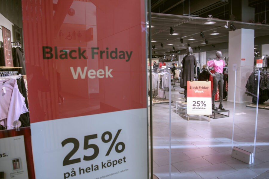 E-handeln upp på Black Friday – minskade under Black Week - Handel butik black friday black week