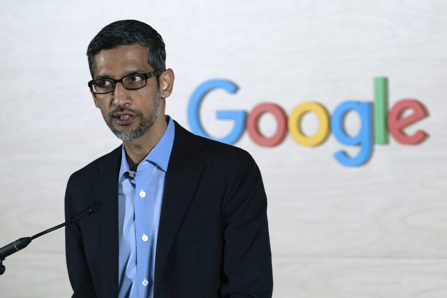Alphabet slår estimtaten – ska investera 85 miljarder dollar