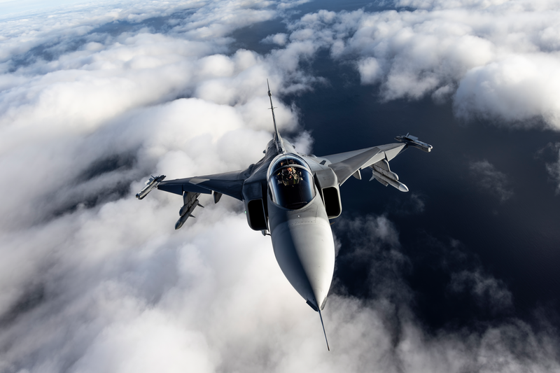 Saab säljer fyra Jas Gripen C till Ungern - för runt 2 miljarder kronor.