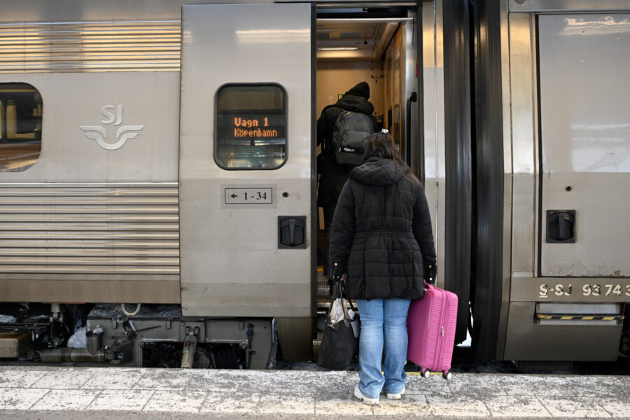SJ slutar med ombokningsbara biljetter temporärt - SJ tåg järnväg